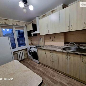 Довгострокова оренда 2к Квартира Янтарна вулиця