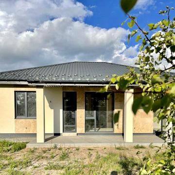 Будинок з чистовим оздобленням у Бучі. 158 000 $