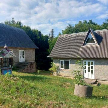 Продається житло в Карпатах поруч з струмком та лісом м.Косів