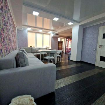 Продам 5кімнатну квартиру. 175кв.м.Центр.Власник ЖК діамант