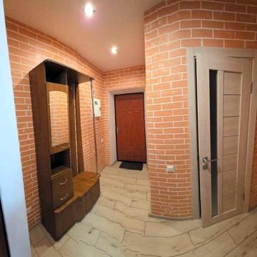 Здаю в оренду  1-кімнатна Кв. РЕМОНТ. Меблі.Поб.Техніка. Гарна,затишна