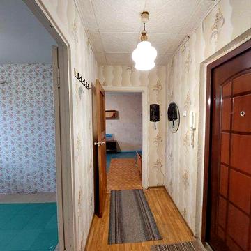 Продаж 2 кімнатної в Центрально м.р. Українська вул. 2/9