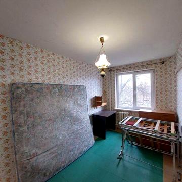 Продаж 2 кімнатної в Центрально м.р. Українська вул. 2/9