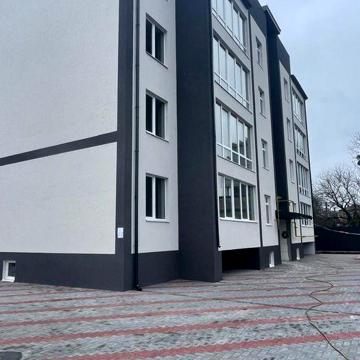 Продаж 2к квартира.  Розтермінування 6 місяців