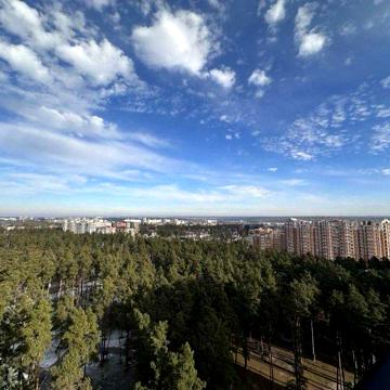 Продам євро 3 кім. мрію біля парку. Ірпінь. 3 балкони, кухня 25м²