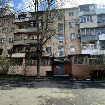 Продаж 3к Квартира Героїв прикордонників вулиця