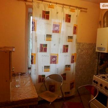 Довгострокова оренда 3к Квартира Братів Дужих (Комарова) вулиця