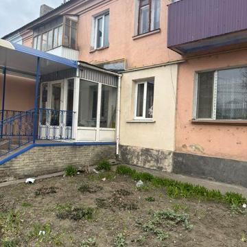 Продам квартиру в центрі під офіс