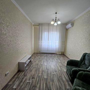 Продам 1 комнатная Таврический