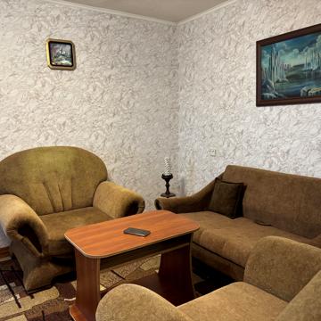 Миру вул., 52