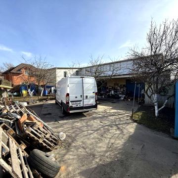 Продам будинок, СТО, баня, гараж, яма, підйомник, м.Видубичі