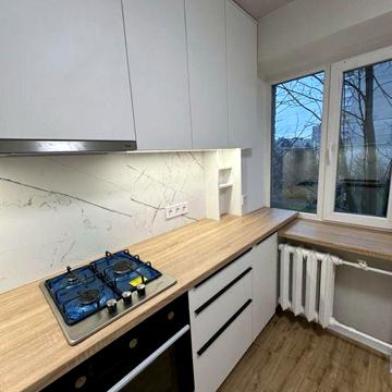 Терміновий продаж 1 кім. кв в центральній частині міста