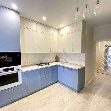 Продам в новобудові 4к квартиру з ремонтом, ЖК Лазурний на Намиві ЖК Дім на Лазурній, Лазурний