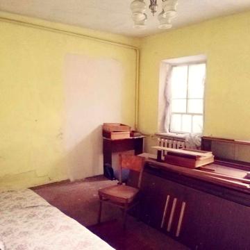 Продам частину будинку в районі Мануйлівського проспекту