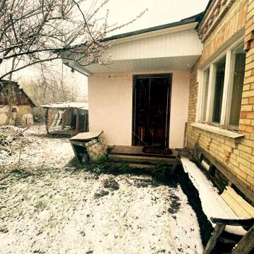 Продам будинок на 2 входи смт Кожанка. 2 ділянки ЛІС
