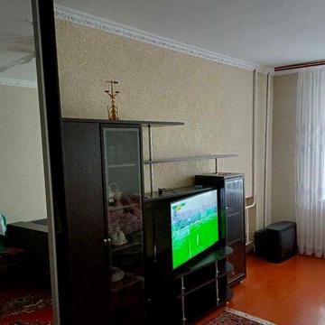 № 13516 - 1 к. квартира, Озерне, 4/5 пов., цегла