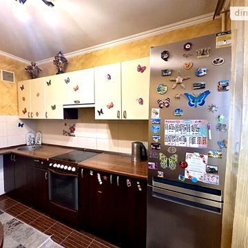 Продаж 3к Квартира Робоча вулиця