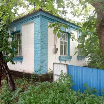 Продам будинок місто Узин.Без комісії.