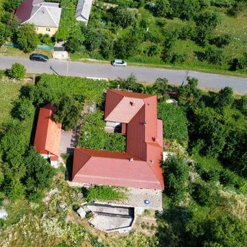Закарпатье, 177м.кв., 0,5га., автономный.