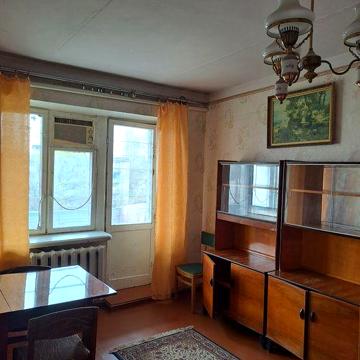 Продам 1 комнатную на Раковке
