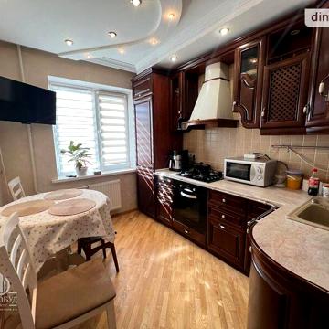 Продаж 3к Квартира Лялі Ратушної вулиця