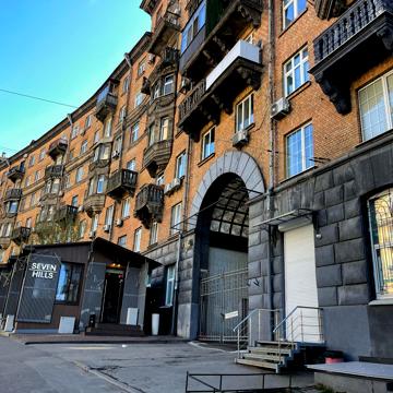 Січових Стрільців вул. (Артема), 79