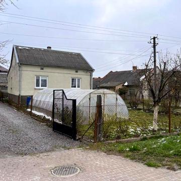 Продаж будинку (особняк)