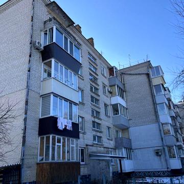 3х-кімнатна квартира у центрі міста, ВЛАСНИК