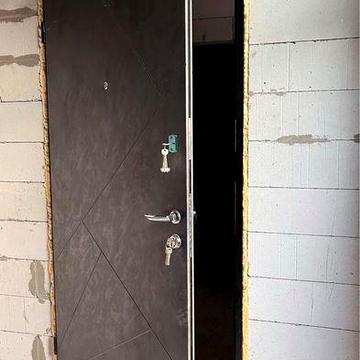 Квартира — 26 м², метро Лісова 15 хв Київ ЖК Сосновий