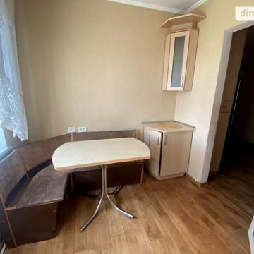Продаж 2к Квартира Павла Корнелюка (Станіславського) вулиця