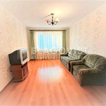 Продаж 3 кімнатної квартири ,Деснянский р-н,вул.Рейгана 10