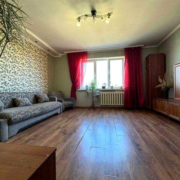 Продаж 3 кімнатної квартири вул.Сихівська