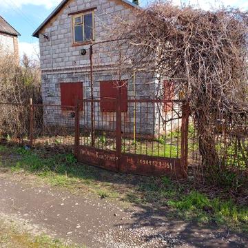 Дача у Червоному шахтарі с. Вільне