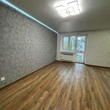 Власник. 2 кімнатна з новим ремонтом по вул. Університетська. ТОРГ