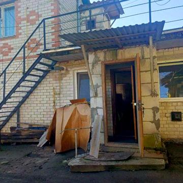 Оренда двоповерхової частини будинку