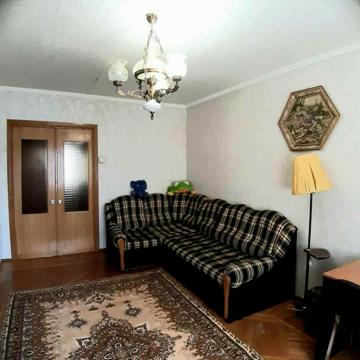 Героїв просп., 35