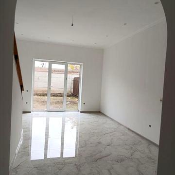 .Продаж будинку/таунхауса 98 м2 з ремонтом