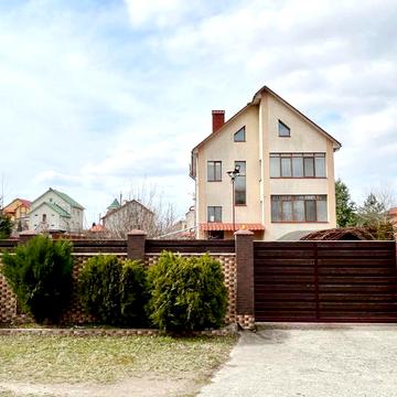 Західно-Окружна вул., 18