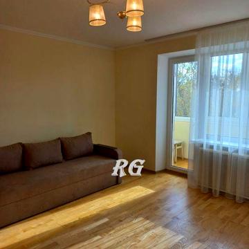 Продаж 1-кім. Шевченківський район  Салютна,4а  метро Нивки