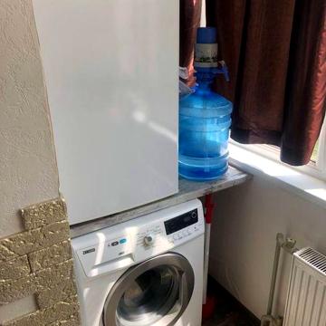 Продам гостинку с кап. ремонтом в ЖК Белобровский