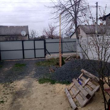 Продаж частини будинку м.Сарни,вул.Робітнича