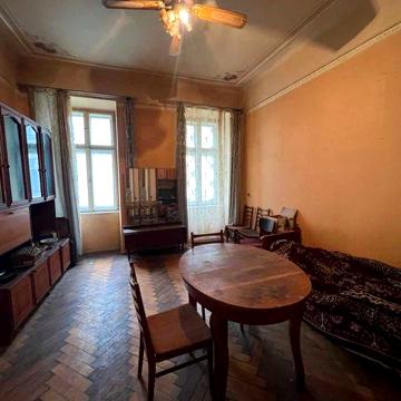 К. Левицького. Продаж квартири. Львів