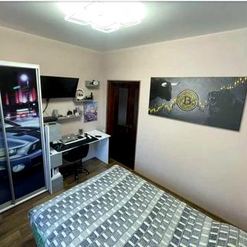 Пропоную до продажу частину будинок в районі Казбет