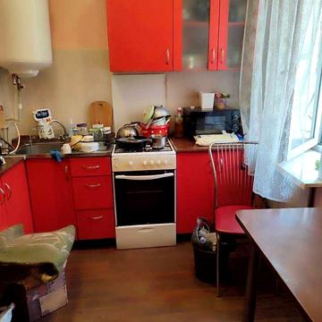 Продам 2-х комнатную в центре/р-н Дружбы