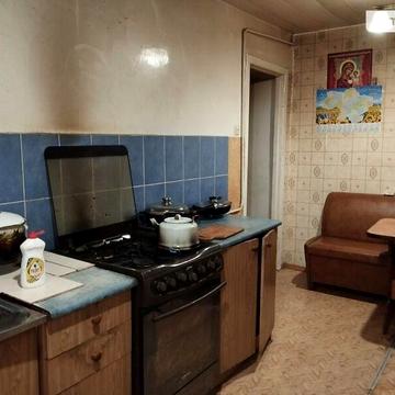 Продаж 1к Квартира Херсонська вулиця