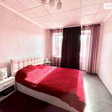 Продаж 2к Квартира Незалежної України вулиця