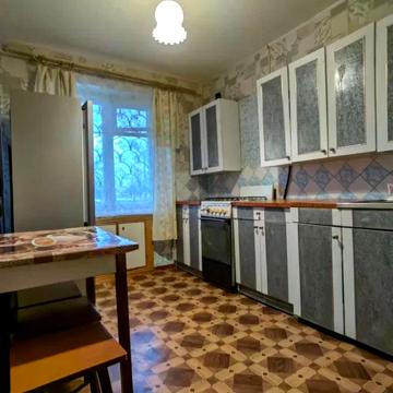 Терещенківська вул. (Червоного Козацтва), 14