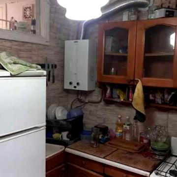 ПРОДАЮ 1-ком.Кв. 32м2  Кирпичный дом. Самый ЦЕНТР/рынок, Школа№1