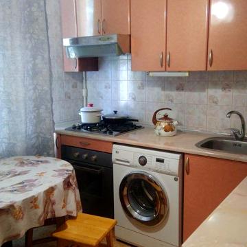 Продаж 1к квартири 33,1 кв. м на вул. Владислава Зубенка 25А (Харків)