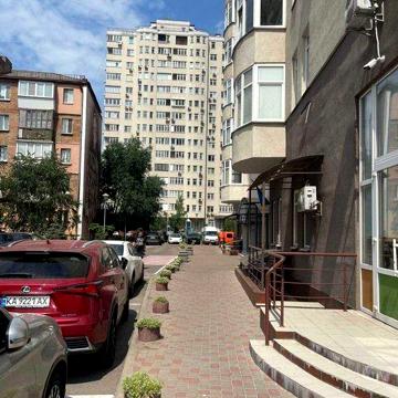 Продажа 3-к 153 кв.м на Преображенской 8Б, Соломенка,Центр